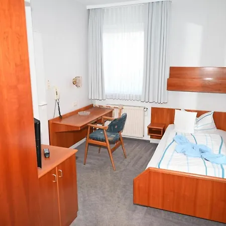 Einzelzimmer-02-eg 招待所 *